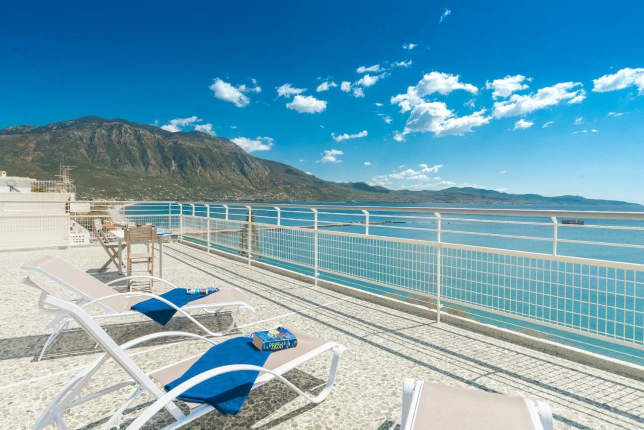 Апартаменти Seafront Penthouse Leo Каламата Екстер'єр фото